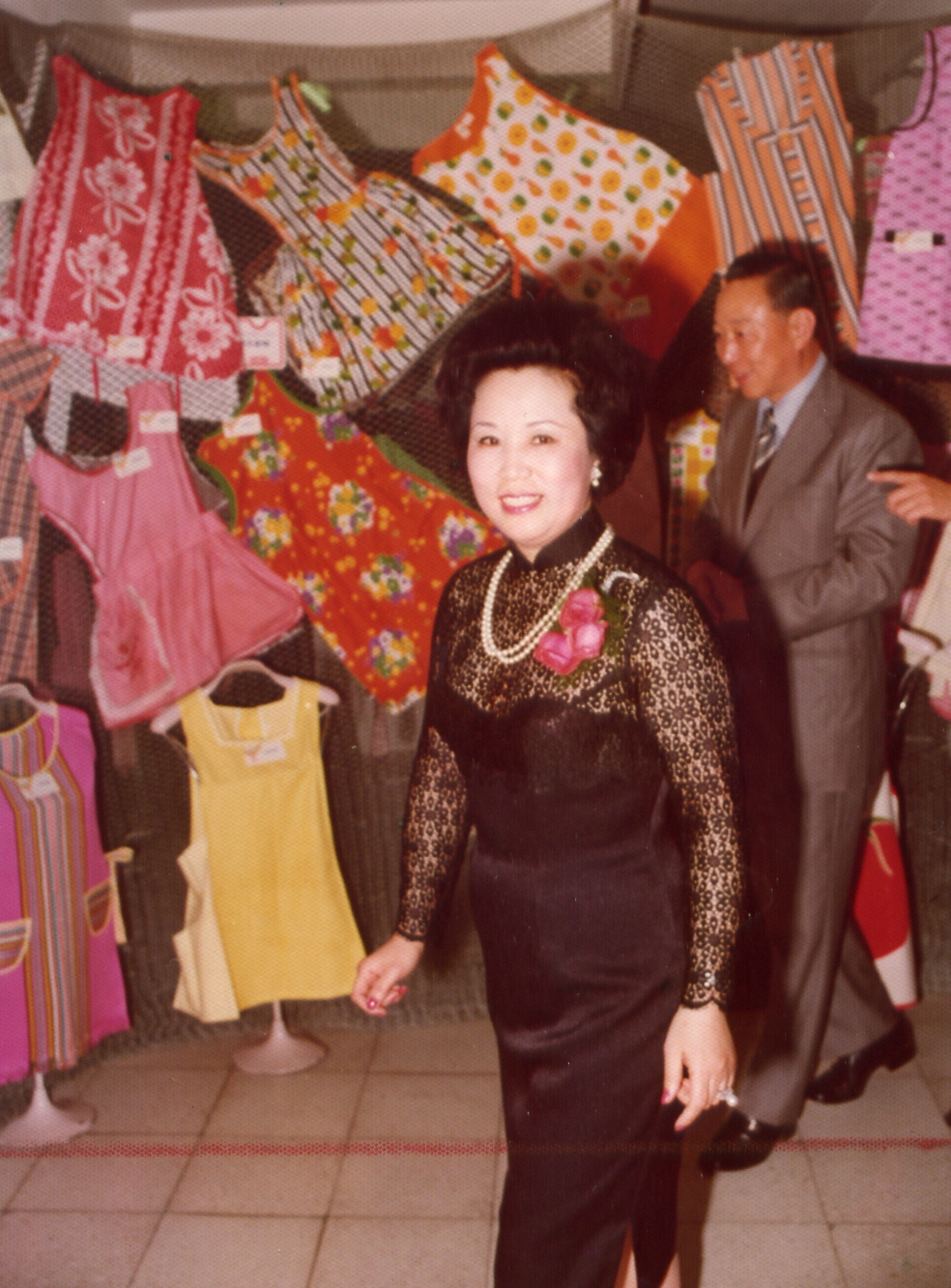 Fu Pei-mei at an exhibition of her apron collection in 1977